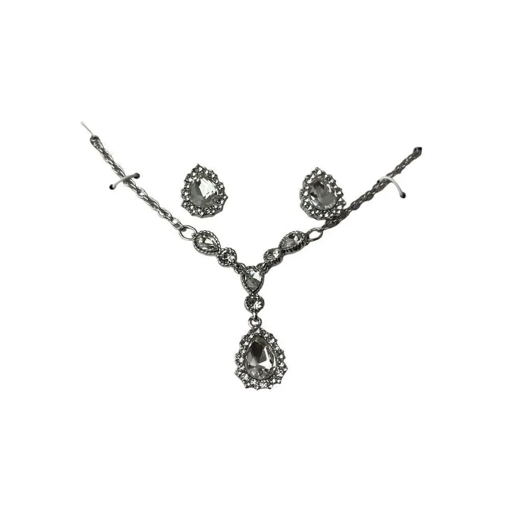 NWT CHARTER CLUB Silver-Tone Crystal Pendant Y-Necklace & Stud Earrings Boxed